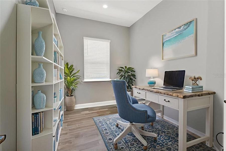 Furnished interior view inside a new home in , Punta Gorda (Image 7). Furnished interior view inside a new home in , Punta Gorda (Image 7).