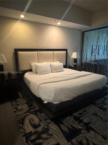 Furnished interior view inside a new home in , Doral (Image 7).