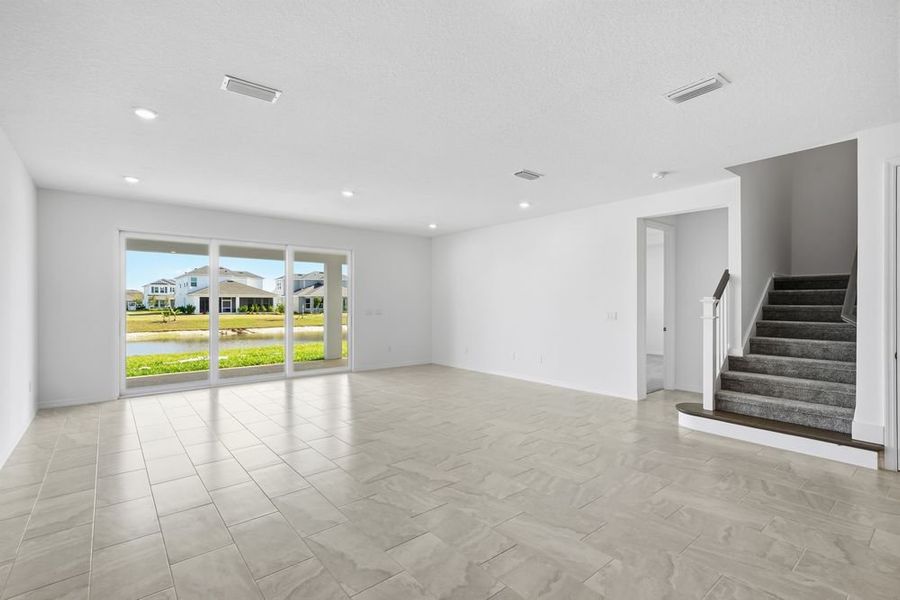 Spacious, unfurnished interior of a new home in Veranda Oaks, Port St. Lucie (Image 20). Spacious, unfurnished interior of a new home in Veranda Oaks, Port St. Lucie (Image 20).