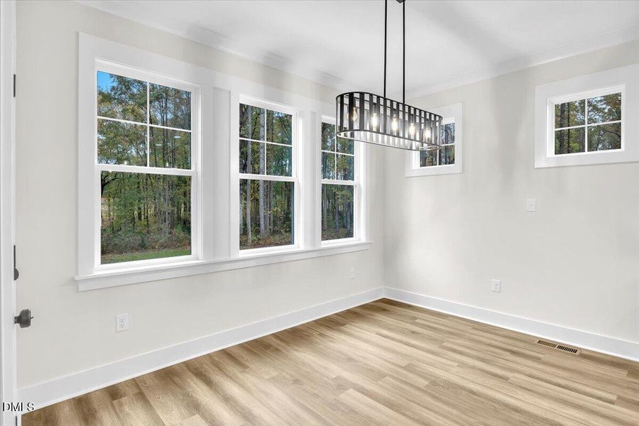 Dining Area Dining Area
