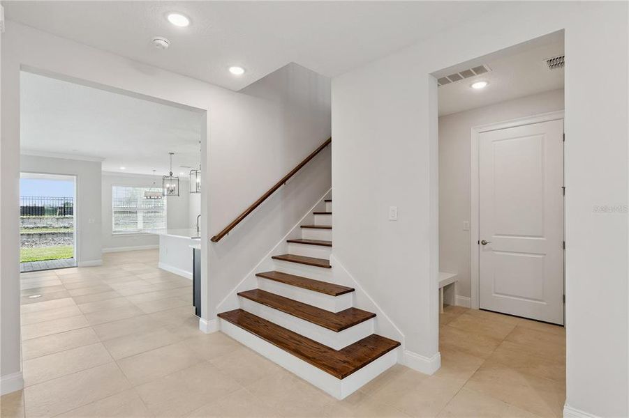 Spacious, unfurnished interior of a new home in Horizon Isle, Winter Garden (Image 37). Spacious, unfurnished interior of a new home in Horizon Isle, Winter Garden (Image 37).