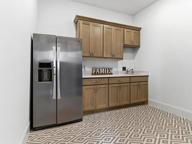 Furnished interior view inside a new home in Gean Estates, Keller (Image 6).