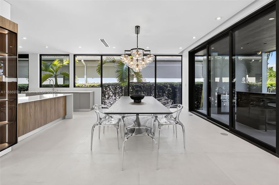 Image 76 of a home in .