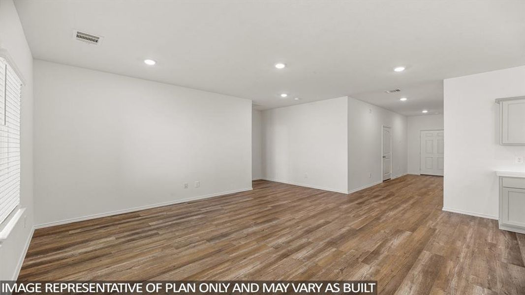 Spacious, unfurnished interior of a new home in Mill Creek, Magnolia (Image 21). Spacious, unfurnished interior of a new home in Mill Creek, Magnolia (Image 21).