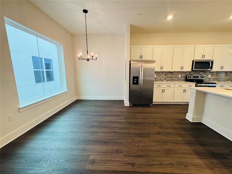 Spacious, unfurnished interior of a new home in , Oviedo (Image 32).