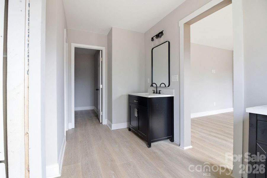 Image 27 of a home in .