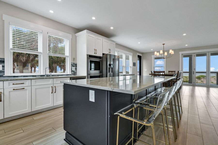 Furnished interior view inside a new home in , Edisto Island (Image 62).