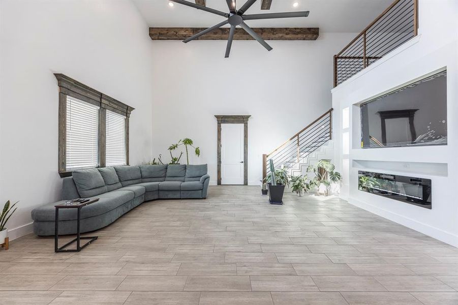 Furnished interior view inside a new home in , Bridgeport (Image 19).