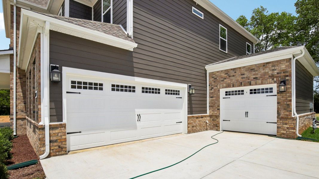 Side-entry 3-car garage Side-entry 3-car garage