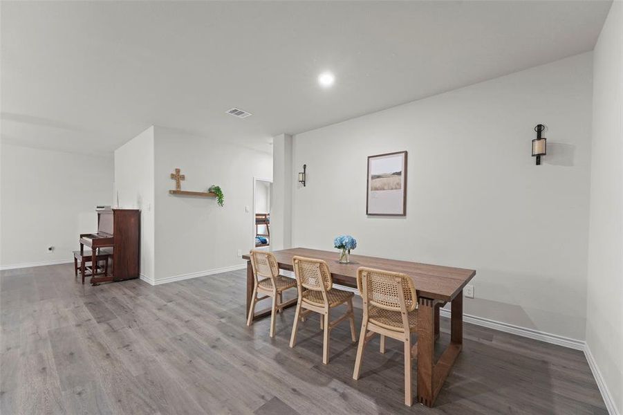 Furnished interior view inside a new home in , Aubrey (Image 28).