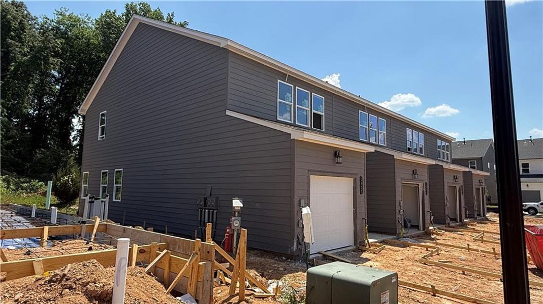 Image 28 of a home in Park Vue.