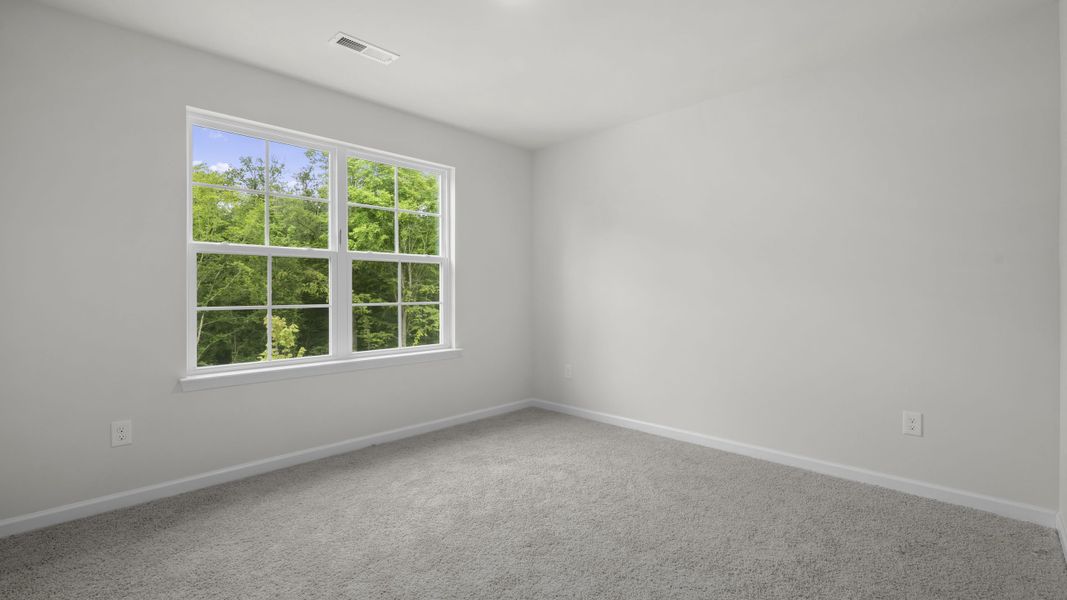 Spacious, unfurnished interior of a new home in Mount Hope Estates, Winston-Salem (Image 15).