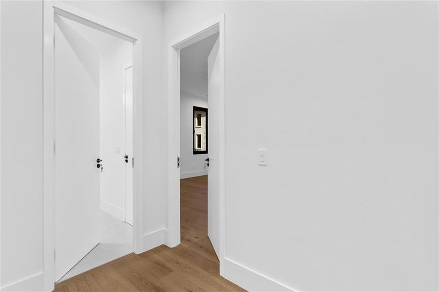 Spacious, unfurnished interior of a new home in , Sugar Hill (Image 89).