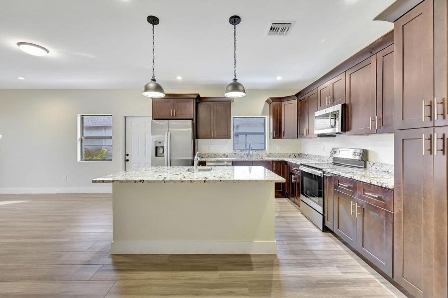 15-web-or-mls-3W7A0015