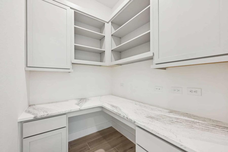 REPRESENTATIVE OF FLOOR PLAN ONLY REPRESENTATIVE OF FLOOR PLAN ONLY