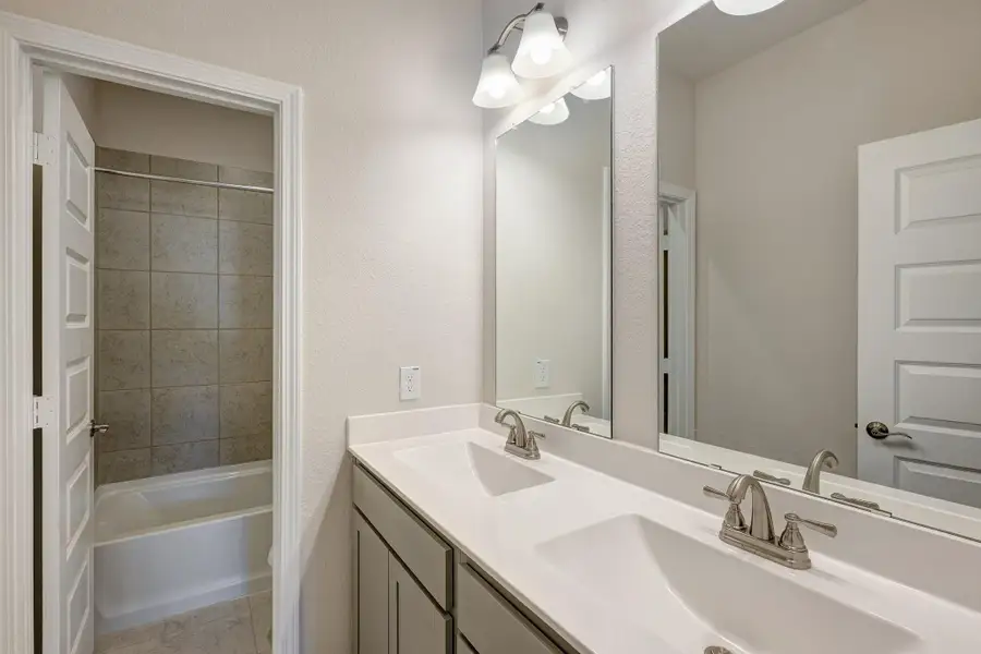 The Mockingbird II- Hall Bath The Mockingbird II- Hall Bath