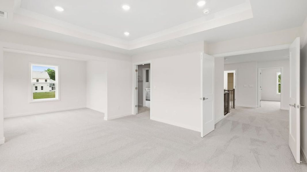 Spacious, unfurnished interior of a new home in Adams Glen, Greenville (Image 39).