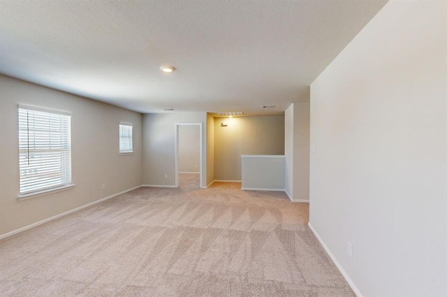 Spacious, unfurnished interior of a new home in Forest Park, Princeton (Image 28). Spacious, unfurnished interior of a new home in Forest Park, Princeton (Image 28).