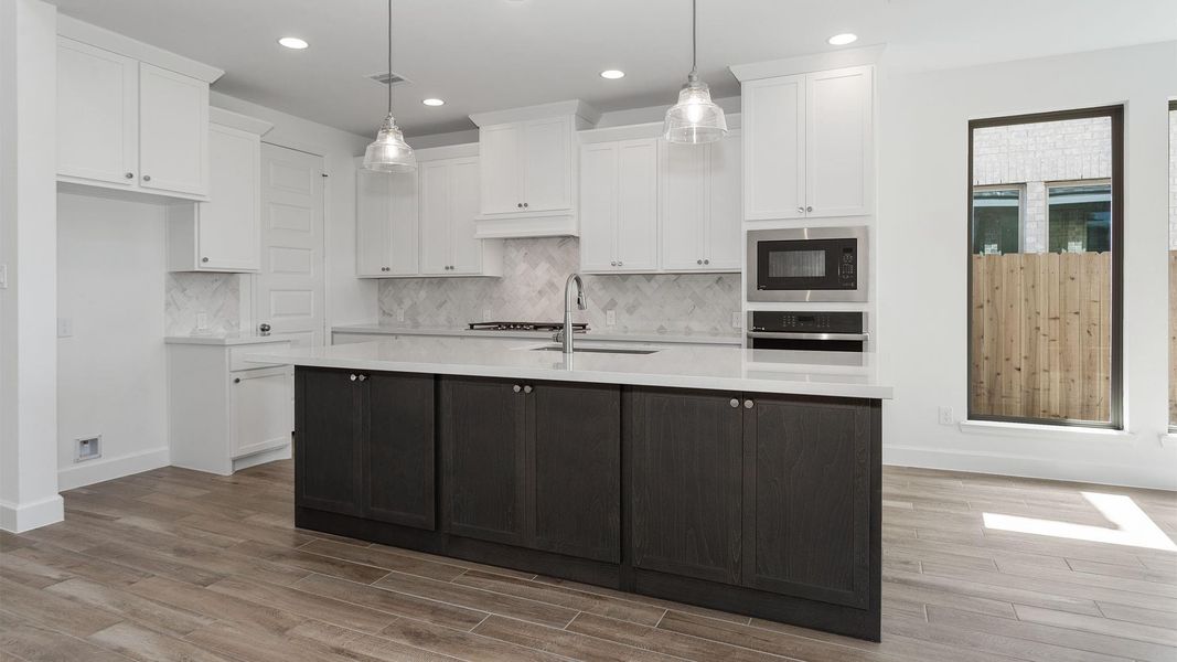 Furnished interior view inside a new home in Candela, Richmond (Image 6).