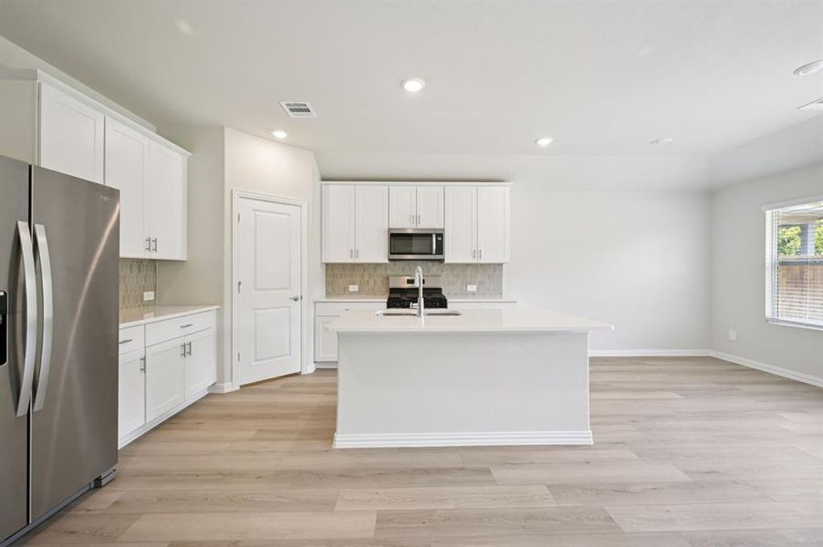 Photo is not of the actual home, but is an inspirational photo of builder’s model home and may depict options, furnishings, and/or decorator features that are not included.