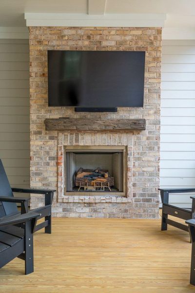 Image 71 of a home in .