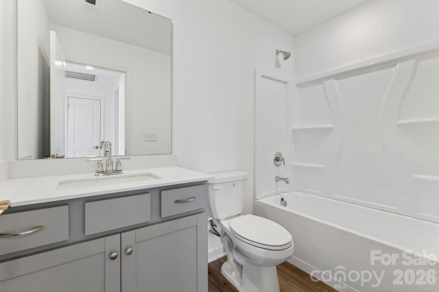 2nd floor bathroom