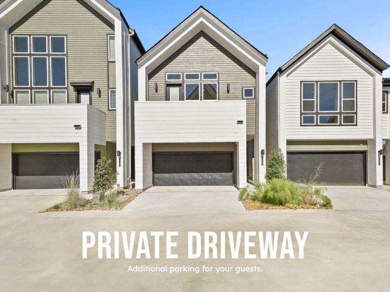Front exterior of a new home in Highland Commons, Houston, TX, highlighting curb appeal (Image 1).
