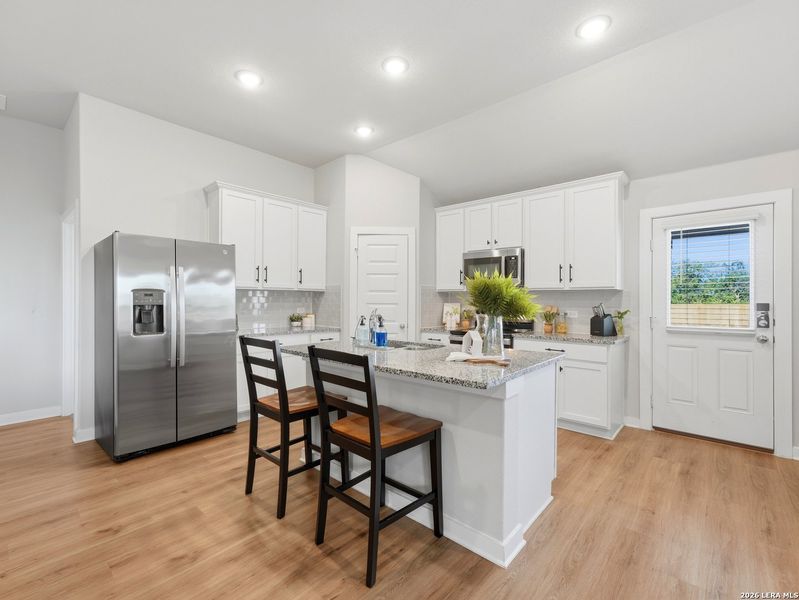 Furnished interior view inside a new home in Summer Hills, Atascosa (Image 15).