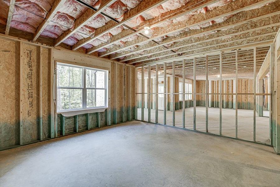 Spacious, unfurnished interior of a new home in , Jefferson (Image 44).