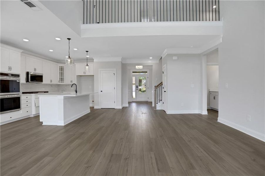 Spacious, unfurnished interior of a new home in Twin Lakes, Hoschton (Image 17).