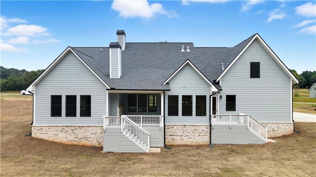 Exterior details and patio area of a home in Old Town Estates, Dacula (Image 35).
