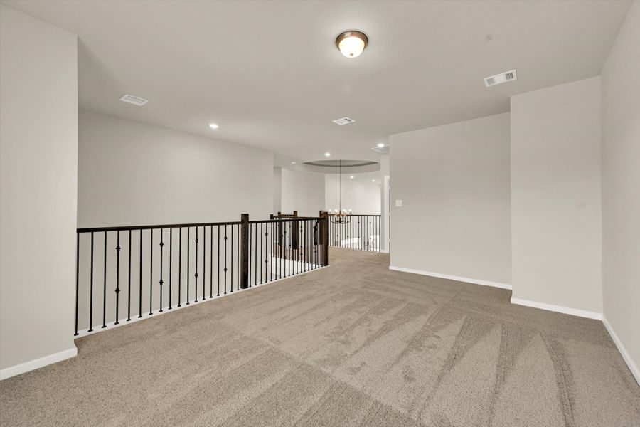 Spacious, unfurnished interior of a new home in Sunterra 50s, Katy (Image 34). Spacious, unfurnished interior of a new home in Sunterra 50s, Katy (Image 34).