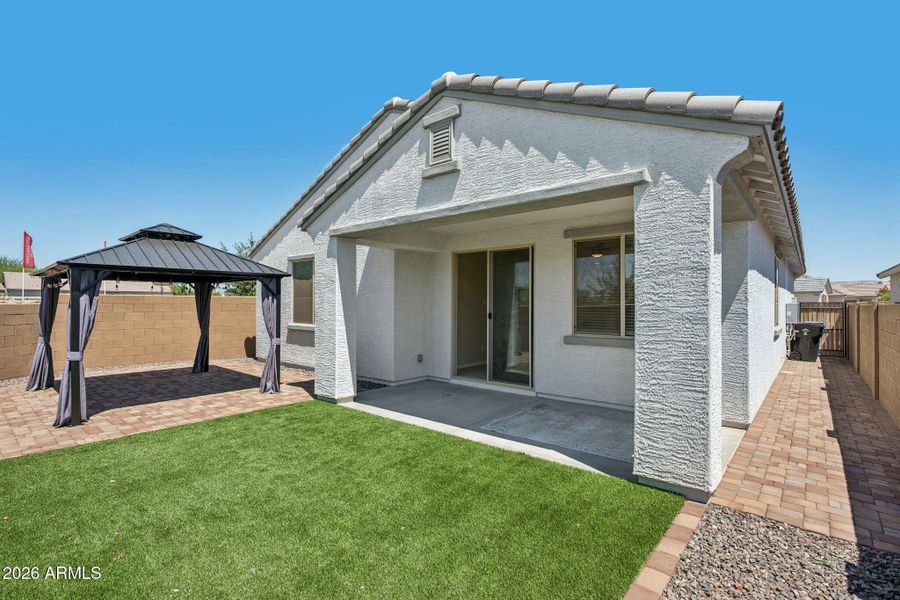 26-web-or-mls-25572-north-142nd-ln