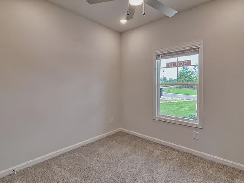 Spacious, unfurnished interior of a new home in Amber Hill, West Columbia (Image 14).