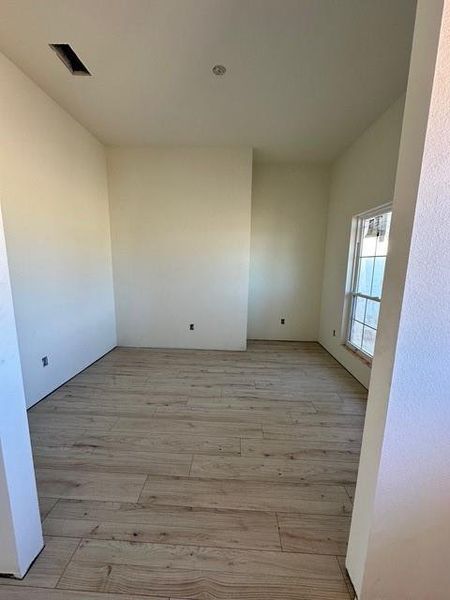 Image 23 of a home in .