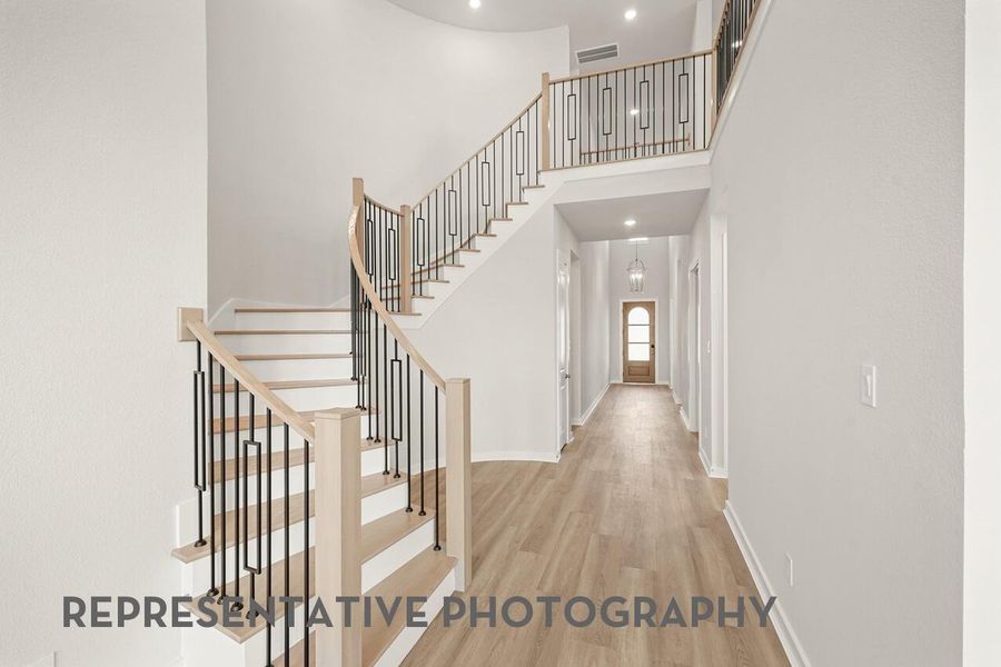 Spacious, unfurnished interior of a new home in The George, Richmond (Image 8).
