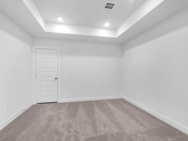 Spacious, unfurnished interior of a new home in Grange - 55', Katy (Image 13).