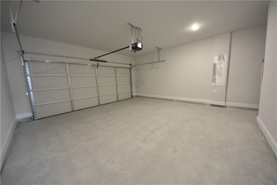 Spacious, unfurnished interior of a new home in Somerset at Riverbrook, Gainesville (Image 15). Spacious, unfurnished interior of a new home in Somerset at Riverbrook, Gainesville (Image 15).