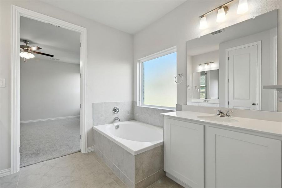 Furnished interior view inside a new home in Pebblebrook, Sherman (Image 7).