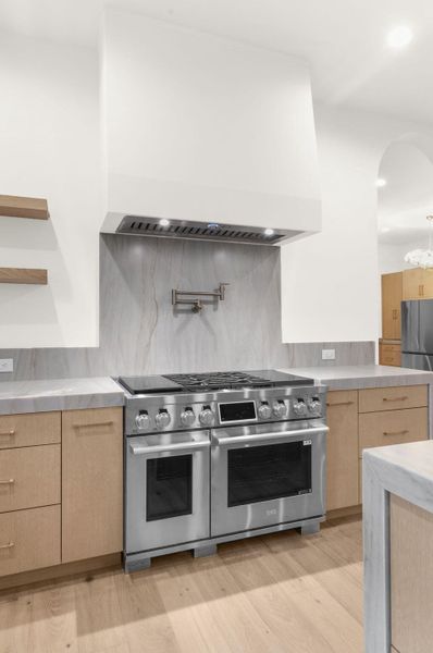 Image 74 of a home in .