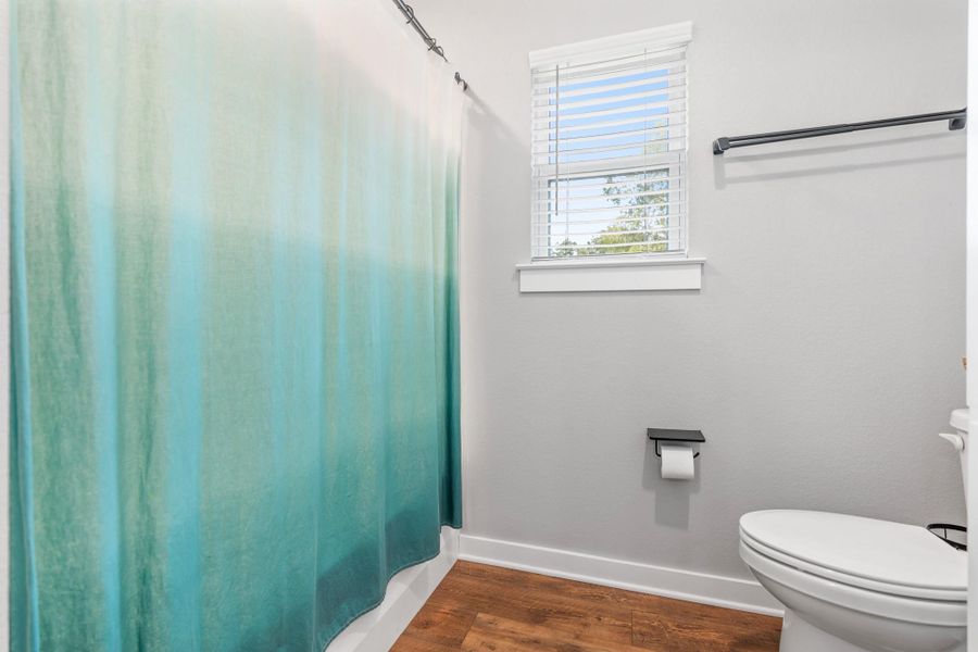 Image 32 of a home in .