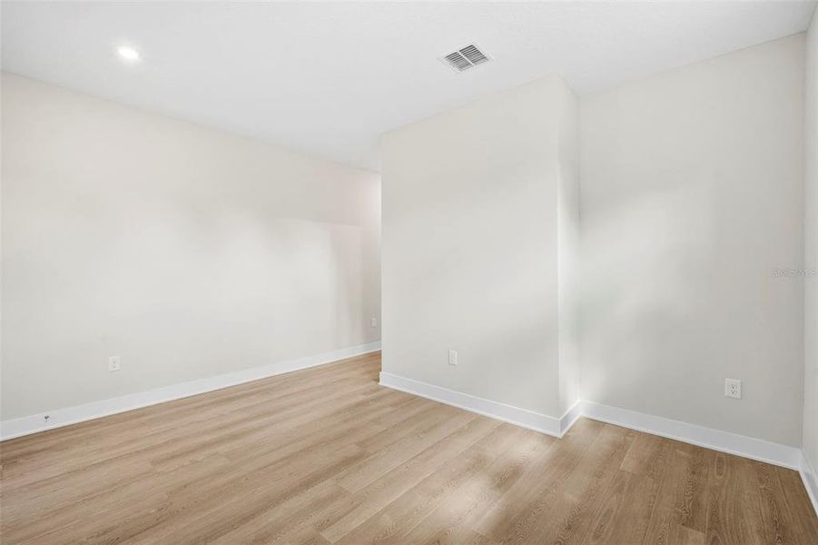 Spacious, unfurnished interior of a new home in , Tampa (Image 26). Spacious, unfurnished interior of a new home in , Tampa (Image 26).