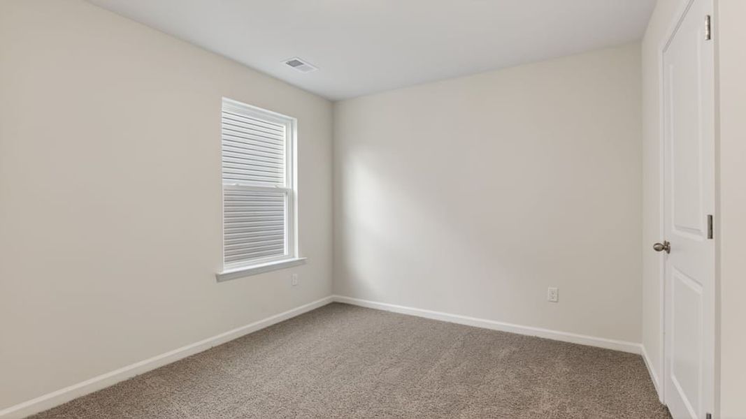 Spacious, unfurnished interior of a new home in Baxter Village, Boiling Springs (Image 29).
