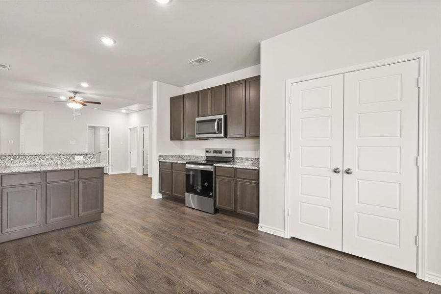 Furnished interior view inside a new home in Christian Meadows, Ennis (Image 6). Furnished interior view inside a new home in Christian Meadows, Ennis (Image 6).