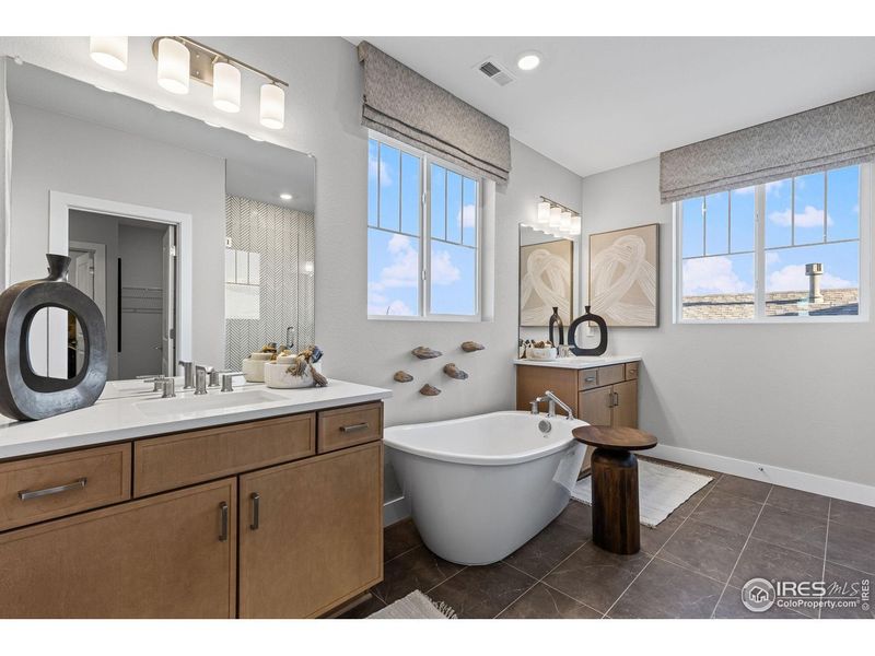 Furnished interior view inside a new home in Farmstead, Berthoud (Image 35).
