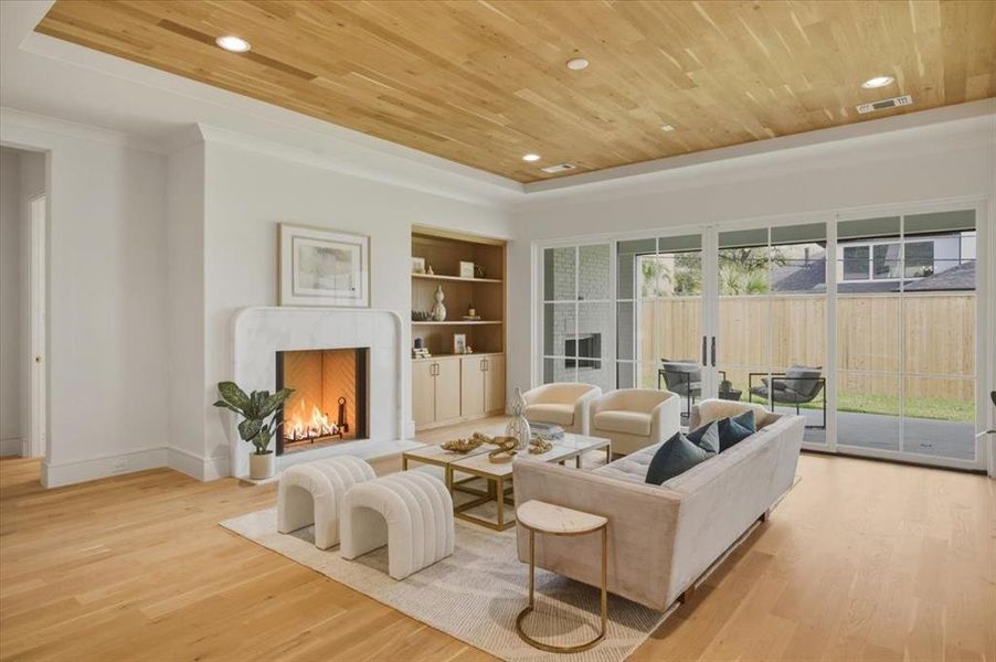 Furnished interior view inside a new home in , Dallas (Image 6).