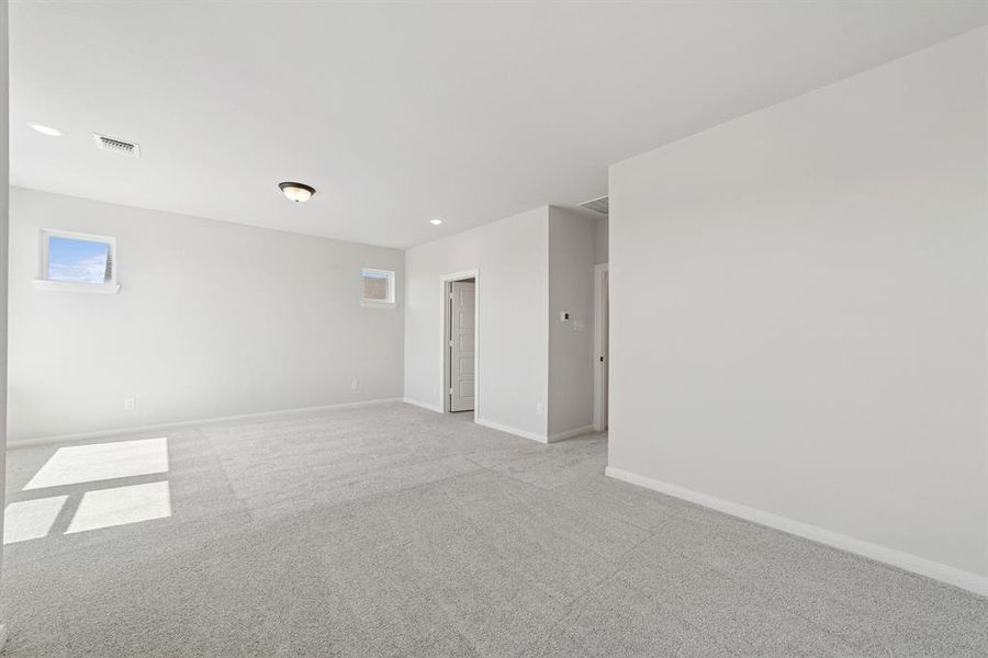 Spacious, unfurnished interior of a new home in Painted Tree Woodland West – Cottages, McKinney (Image 18). Spacious, unfurnished interior of a new home in Painted Tree Woodland West – Cottages, McKinney (Image 18).