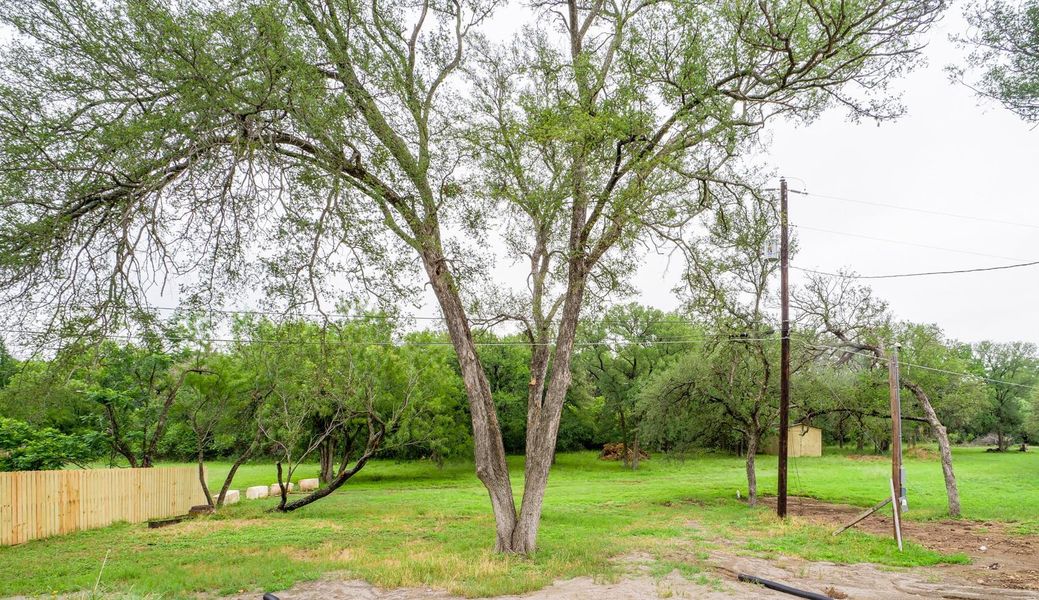 Natural landscape and outdoor views near in Marble Falls (Image 16). Natural landscape and outdoor views near in Marble Falls (Image 16).