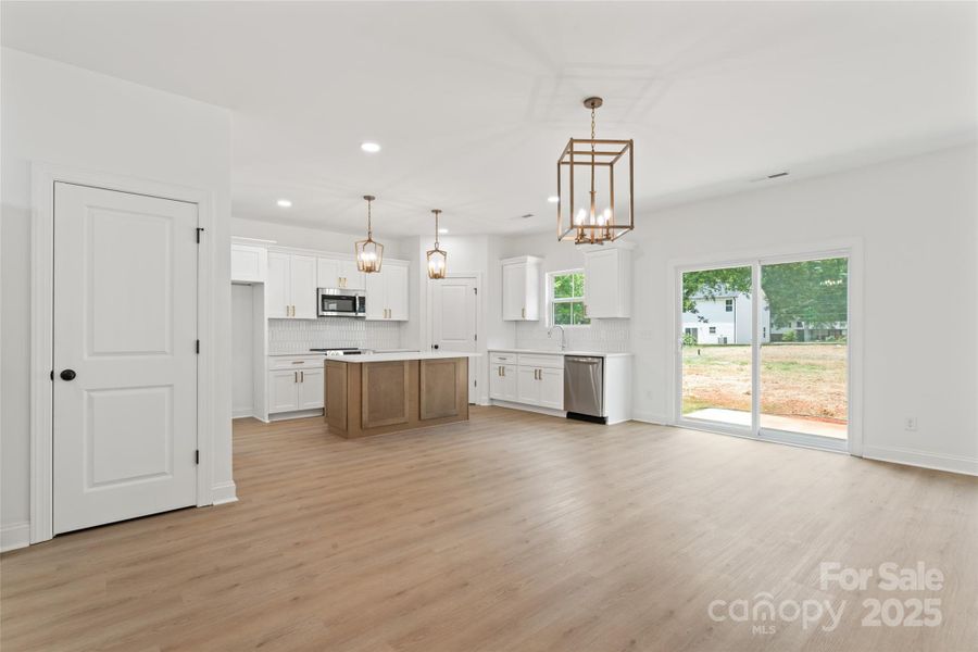 Spacious, unfurnished interior of a new home in , Harrisburg (Image 38). Spacious, unfurnished interior of a new home in , Harrisburg (Image 38).