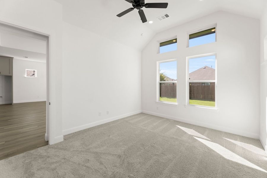 Spacious, unfurnished interior of a new home in West Crossing, Anna (Image 23).